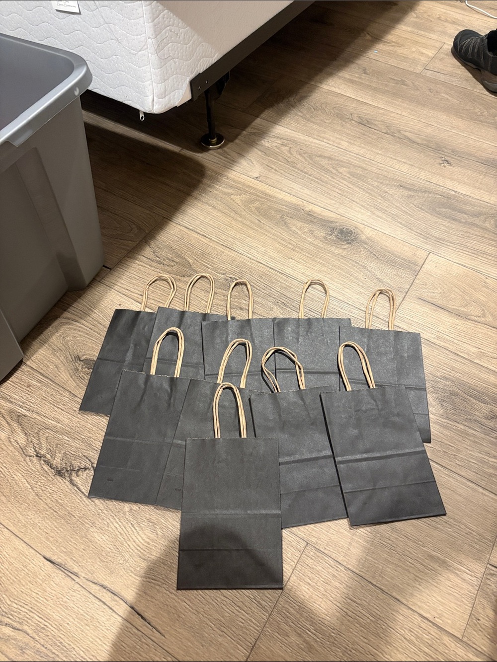 Black Kraft Paper Gift Bags with Twisted Handles - Pack